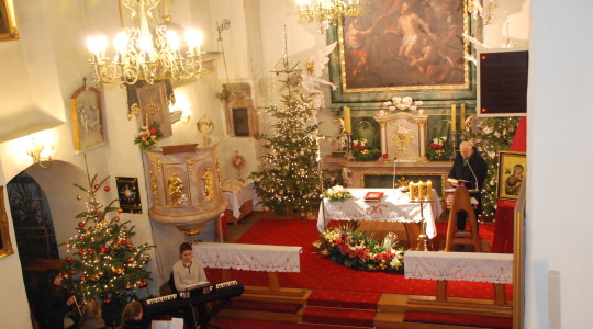 02.02.2014 BUDZIMY OLBRZYMA Eucharystia przygotowana przez wspólnotę Domowy Kościół